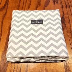 KIDS N SUCH - Car Seat Canopy Cover -  Chevron/Grey